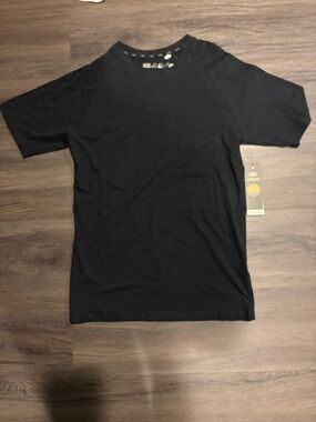 Discovery Black Short Sleeve Crew Neck Tee